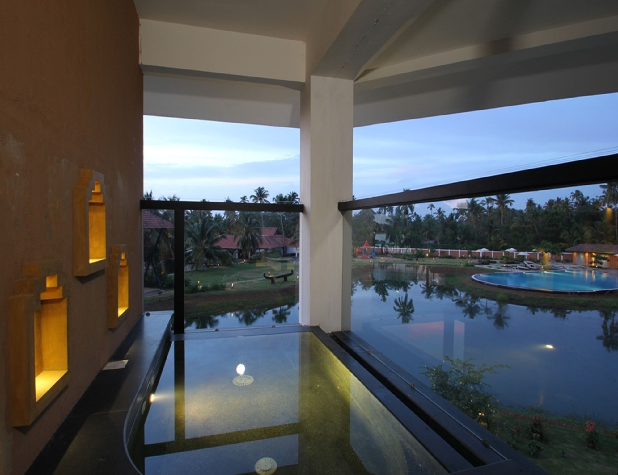 Vasundhara Sarovar Premiere Alappuzha Екстериор снимка
